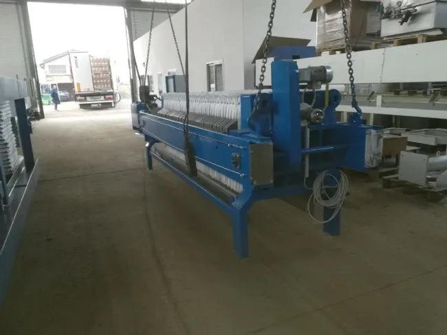 Verlicchi SRL provides a VR VA 800X800 to Romania