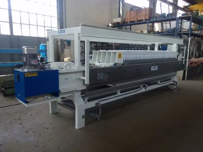 Filtro-prensa VR VA 800x800 con 50 placas