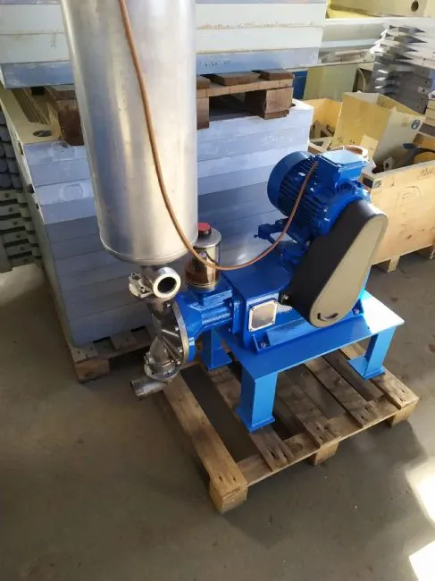 Bomba de alimentacion a piston-membrana VR2M de 2 m3/h.