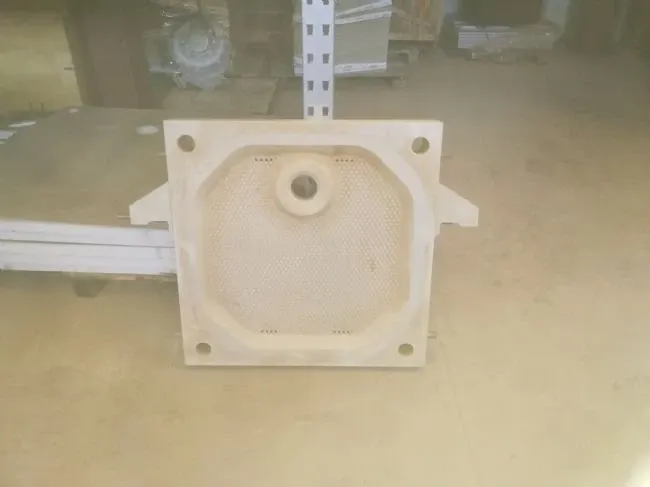 N.21 plates 800x800 JVK
