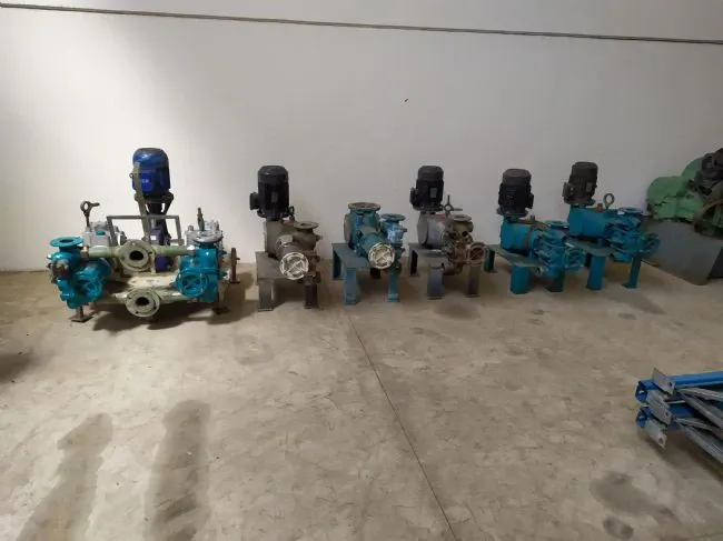 N.04 piston feeding-pump DM1D model.